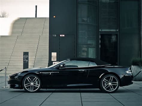 Black Aston Martin coupe HD wallpaper | Wallpaper Flare