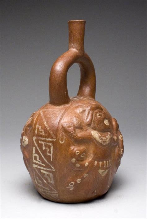 Moche Pottery Stirrup Jar - Ai Apec : Lot 264