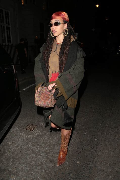 Okay, so Celebrities Can't Stop Wearing Cowboy Boots RN | Who What Wear