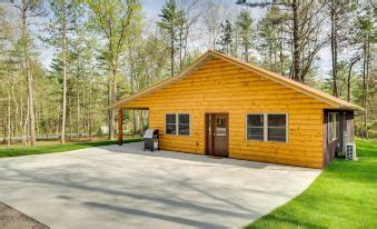 Lake Arbutus Vacation Rental Near Park!,Dewhurst - Updated 2024 Reviews & Prices | Trip.com