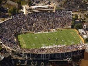 vanderbilt-university-football-2008-season-gameday-at-vanderbilt ...