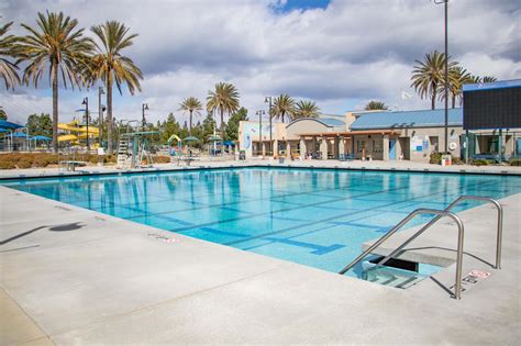 Fifty Meter Pool to Reopen at the Santa Clarita Aquatic Center ...