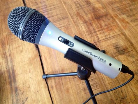 25 of the Best Podcast Microphones | Discover the Best Podcasts | Discover Pods