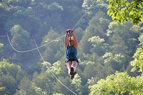 7 Line Zipline Tour