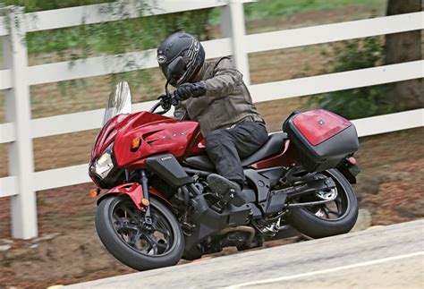 2014 Honda CTX700 - Road Test Review | Rider Magazine