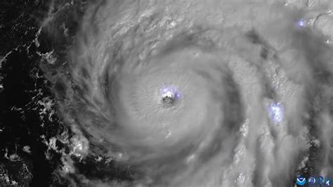 Hurricane Ian approaching Florida (satellite images) | Space