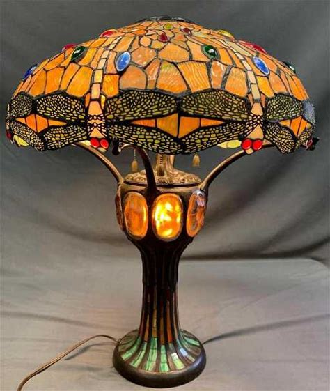 Tiffany Style Turtle Back Bronze Lamp with Dragonfly