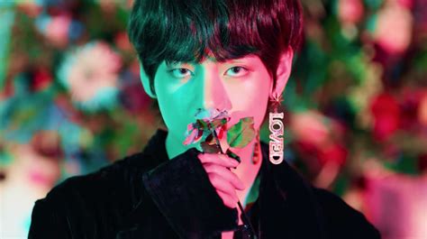 kim taehyung singularity Kim Taehyung, Kim Seokjin, Jung Hoseok ...