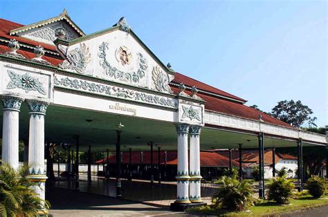 Kraton Yogyakarta, Yogyakarta, Indonesia | Gokayu, Your Travel Guide