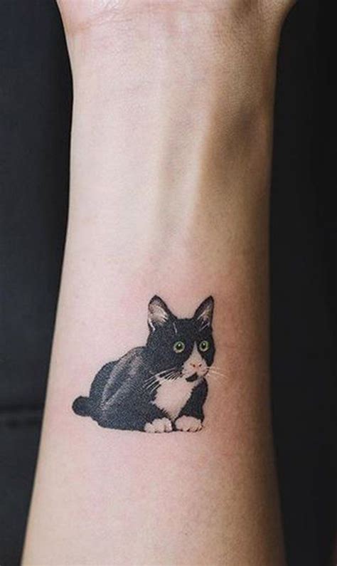 20+ Cute Simple Cat Tattoo Ideas for Kitty Lovers | Black cat tattoos ...