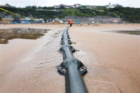 Microsoft and Facebook team up to build fastest underwater cable across the Atlantic – GeekWire