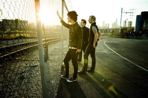 Green Day - '21st Century Breakdown' OFFICIAL PHOTOSHOOT! - Green Day ...