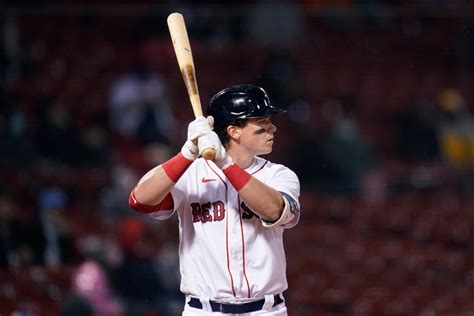 Red Sox Notebook: Struggling Bobby Dalbec 'is going to play'