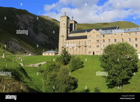 Basilica. Shrine of Our Lady of la Salette Stock Photo - Alamy