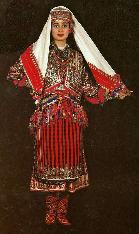 Traditional Turkish Costumes From Canakkale/Türkiye Arab Fashion, Turkish Fashion, Folk Clothing ...