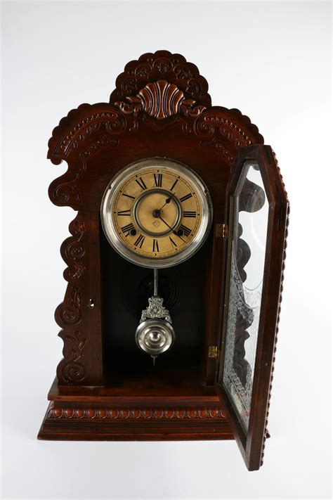 Vintage to Antique Ansonia Chiming Mantel Clock | EBTH