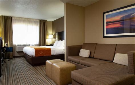 Holiday Inn Express & Suites Hayward Hotel (Hayward (WI)) - Deals, Photos & Reviews