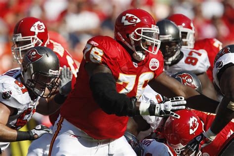 Kansas City Chiefs: The 12 Most Important Players | Bleacher Report ...