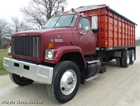 1988 GMC Brigadier grain truck in Montgomery City, MO | Item DF7177 ...