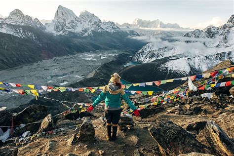 10 Ways Anyone Can Climb The Mount Everest Base Camp Expedition ...