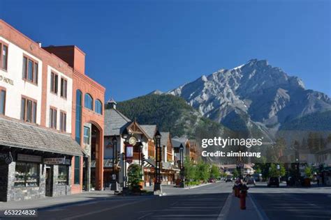 341 Banff Downtown Stock Photos, High-Res Pictures, and Images - Getty Images