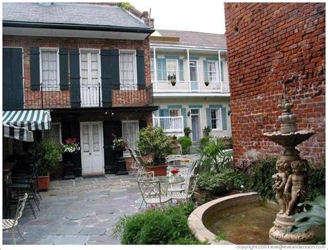 French Quarter. Courtyard. (Photo ID 9237-neworlea)