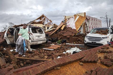 Georgia Gov. Nathan Deal Declares State Of Emergency As Severe Weather Sweeps Southeast : The ...