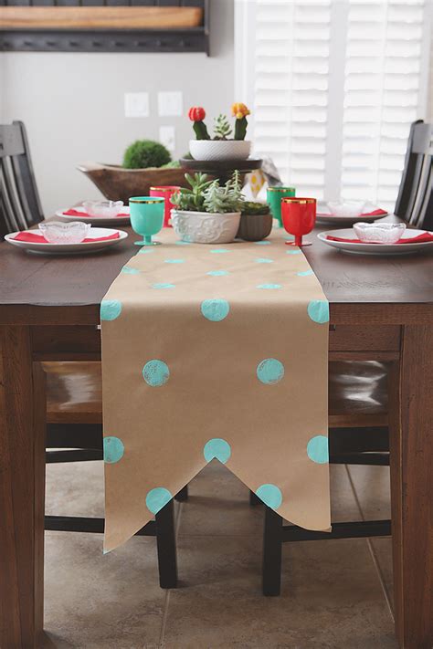 Kraft Paper Table Runner | Cute Girls Hairstyles