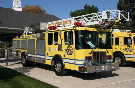 HME Ladder 5-1 | HME Ladder truck of the Troy, Michigan Fire… | Flickr