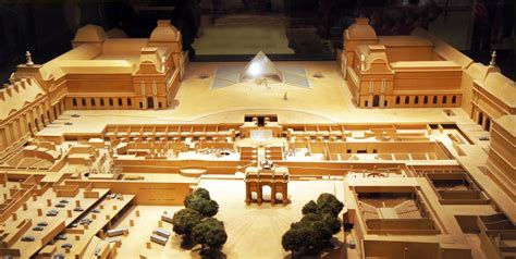 The Story Behind the Architecture and Construction of The Louvre Museum ...