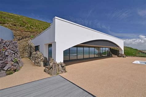 Grand Designs: Chesil Cliff lighthouse home on market for £10 million ...