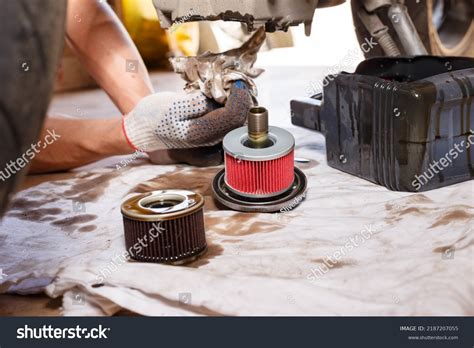 Process Draining Oil Motorcycle Engine Engine Stock Photo 2187207055 | Shutterstock