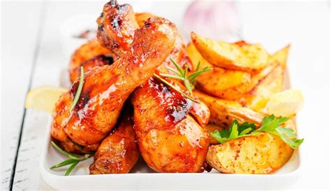 21 Receitas de Coxa de Frango Assada No Forno Com Opções Para Arrasar Nesse Prato Incrível