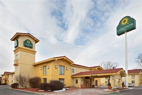 La Quinta Inn by Wyndham Omaha West | Omaha, NE Hotels