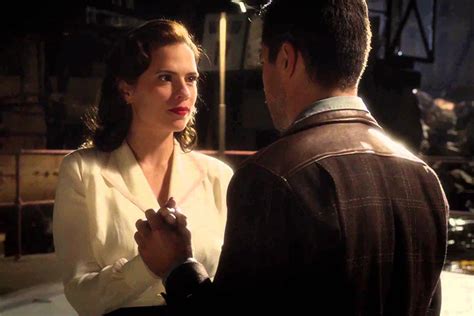 'Agent Carter' Clip: Howard Stark Gives Peggy a Mission