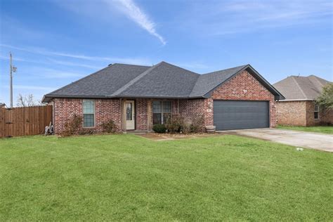 Whitewright, TX Real Estate - Whitewright Homes for Sale | realtor.com®