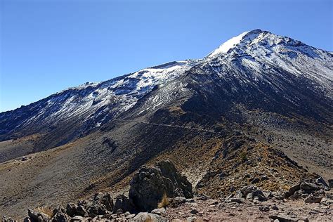 The Highest Volcanoes In North America - WorldAtlas