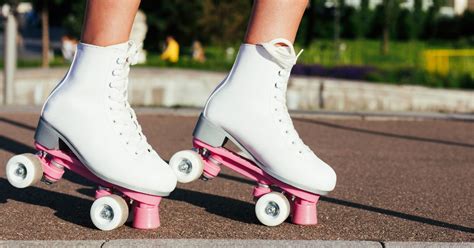 How To Do Tricks on Roller Skates | A Crucial Guide | theathlima