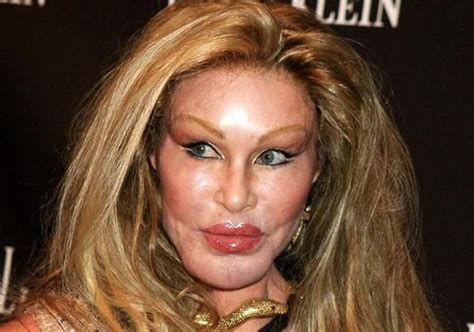 Top 10 Ugliest Female Celebrities