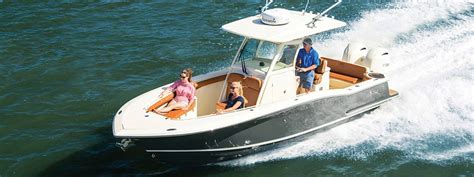 Our Best Center Console Boats For a Family - Scout Boats