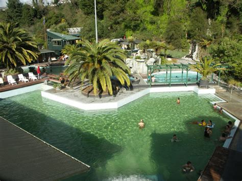 Taupo DeBretts Hot Springs, Pools and Water Park | NZHotpools.co.nz