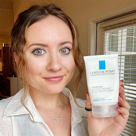 The La Roche-Posay Moisturizer Transformed Our Editor's Sensitive Skin