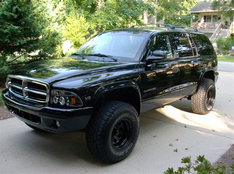 Ken's 2002 Dodge Durango - Holley My Garage