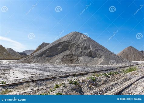 Big Dipper Dragline Excavator Royalty-Free Stock Photography | CartoonDealer.com #68884481