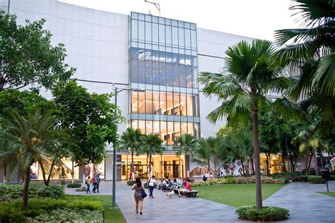 Central Square Mall Premium retail and lifestyle destination in the heart of Bonifacio Global ...