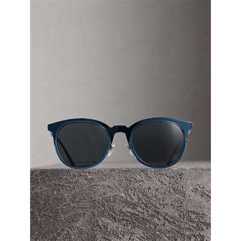 Round Frame Sunglasses in Blue - Men | Burberry United States