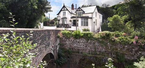 Newbridge on Usk | Traditional Restaurant | Usk, Monmouthshire