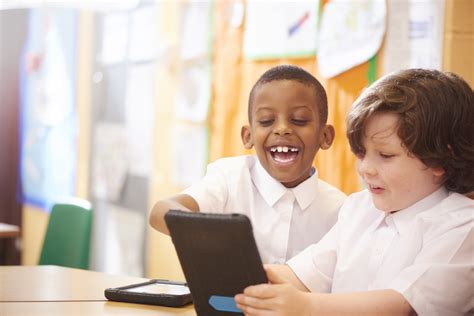 10 ways computer games can help your children at school