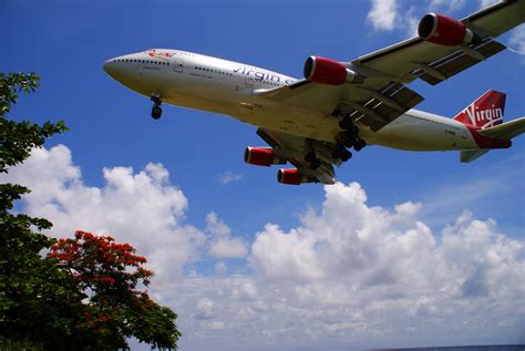 CARIBBEAN AIRLINES FLIGHTS TO TRINIDAD. CARIBBEAN AIRLINES FLIGHTS - AIR ONE FLIGHT