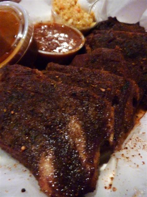 The Merits of Meat: Memphis BBQ - Rendezvous, Memphis, TN - Food Goblin